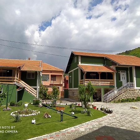 Guest House Vila Banjica Pirot Exteriér fotografie
